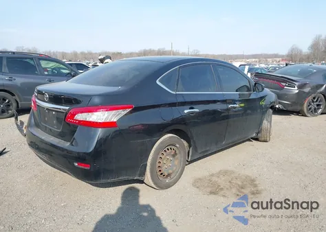 2015 Nissan Sentra S z USA, uszkodzony, nr VIN 3N1AB7AP7FY315754